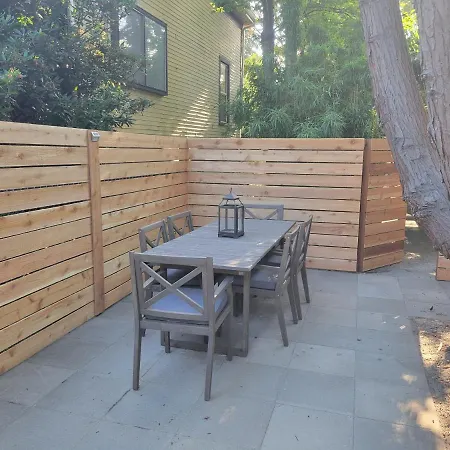 Villa Modern Craftsman Garden Patio In Georgetown à Seattle Extérieur photo